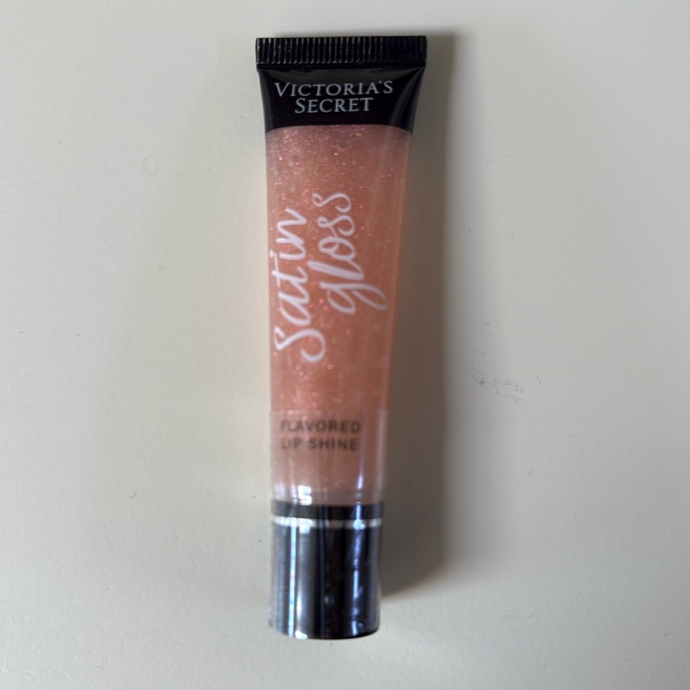 Victoria’s Secret Satin Gloss Indulgence flavor .46 oz brand new sealed
